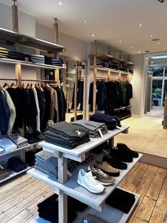 Track and accent lighting in a retail fit out